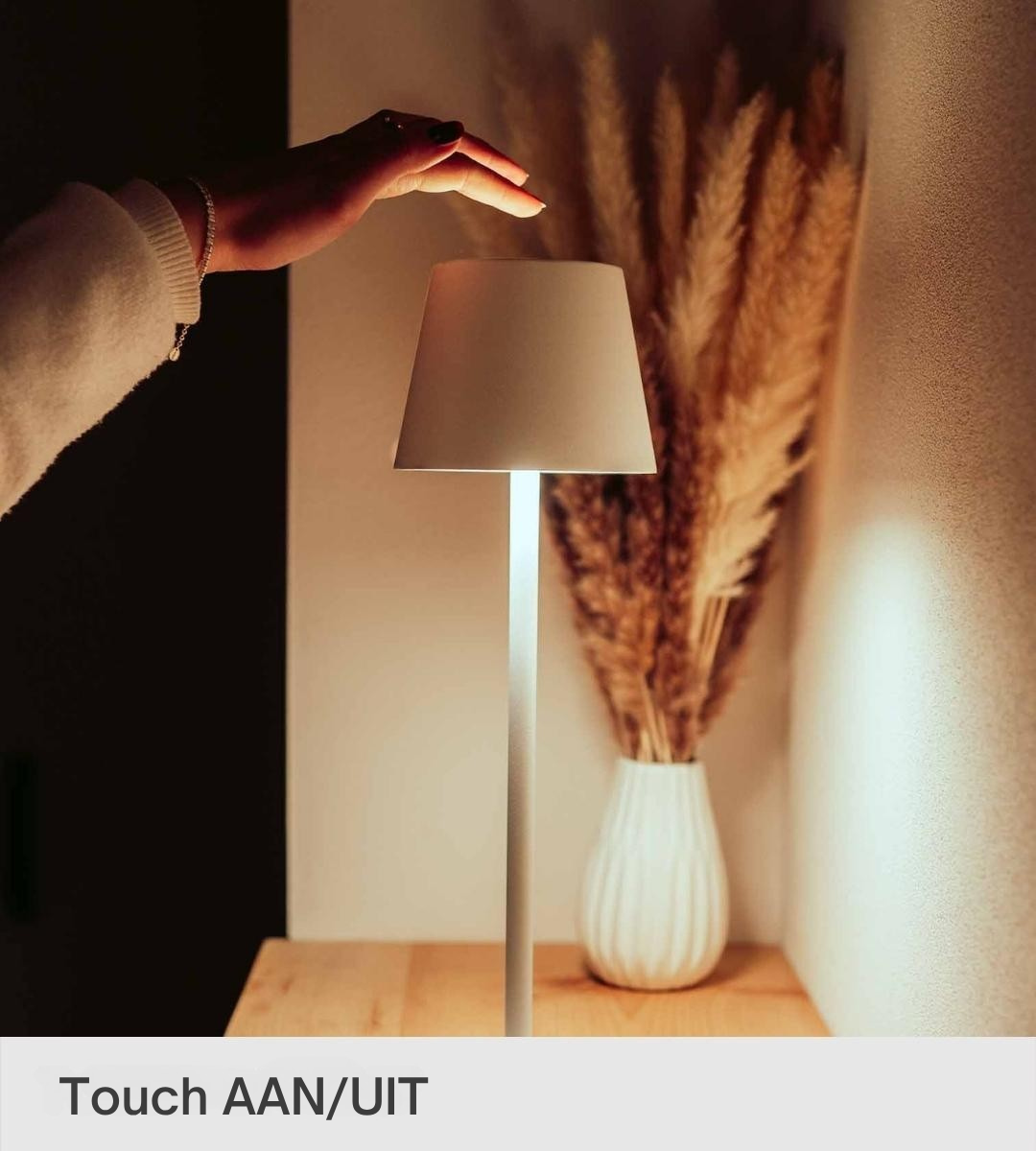 VelaTouch™ – Draadloze Dimbare LED Tafellamp